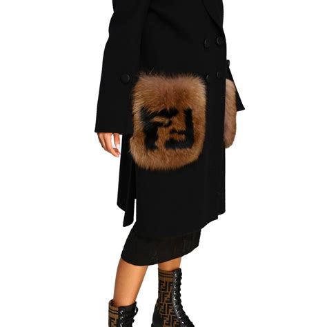 cappotto fendi donna con collo senape|Cappotti Donna: lunghi e corti, eleganti e casual .